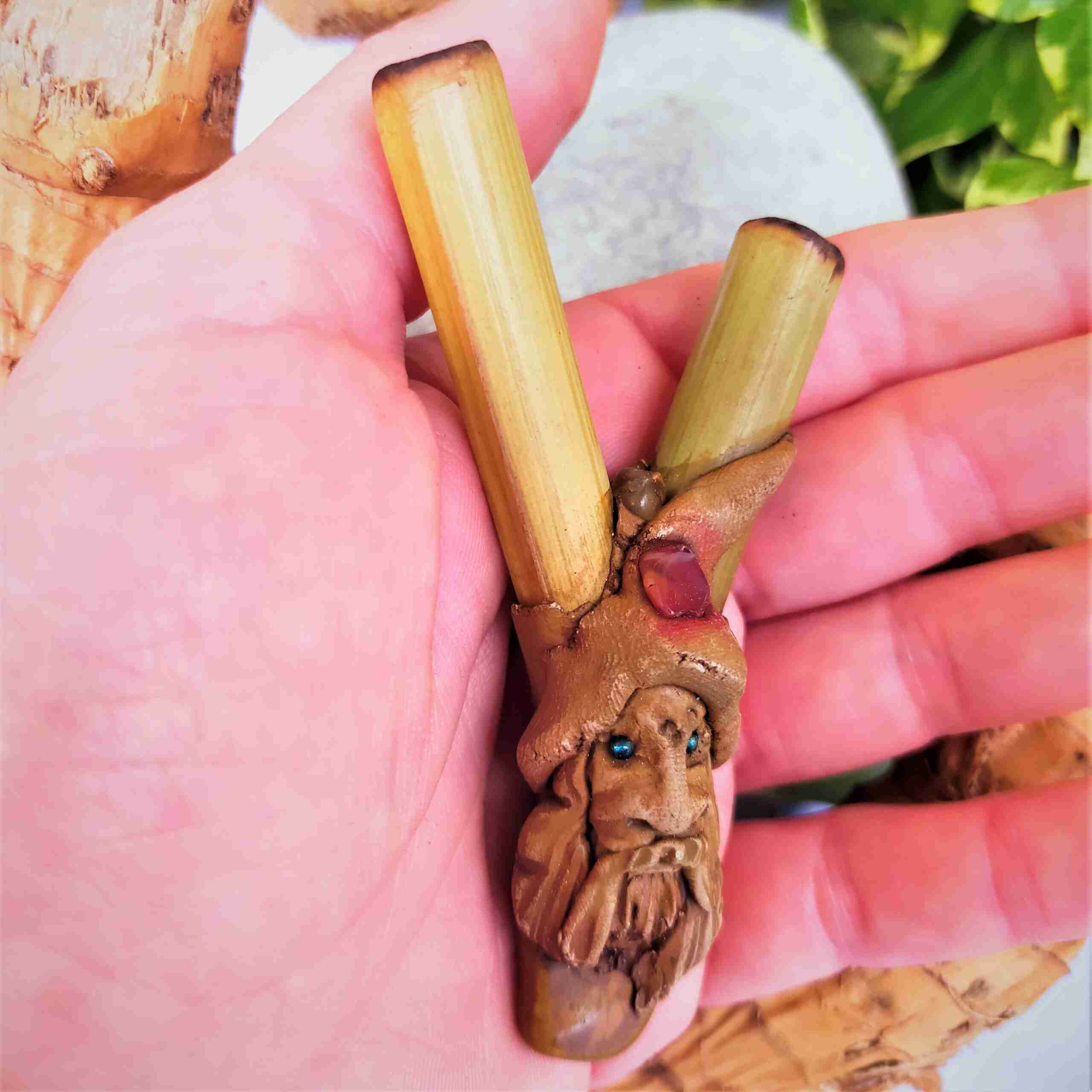 Kuripe de Bambú Tótem Mago Goblin Piedras Amuleto poderoso