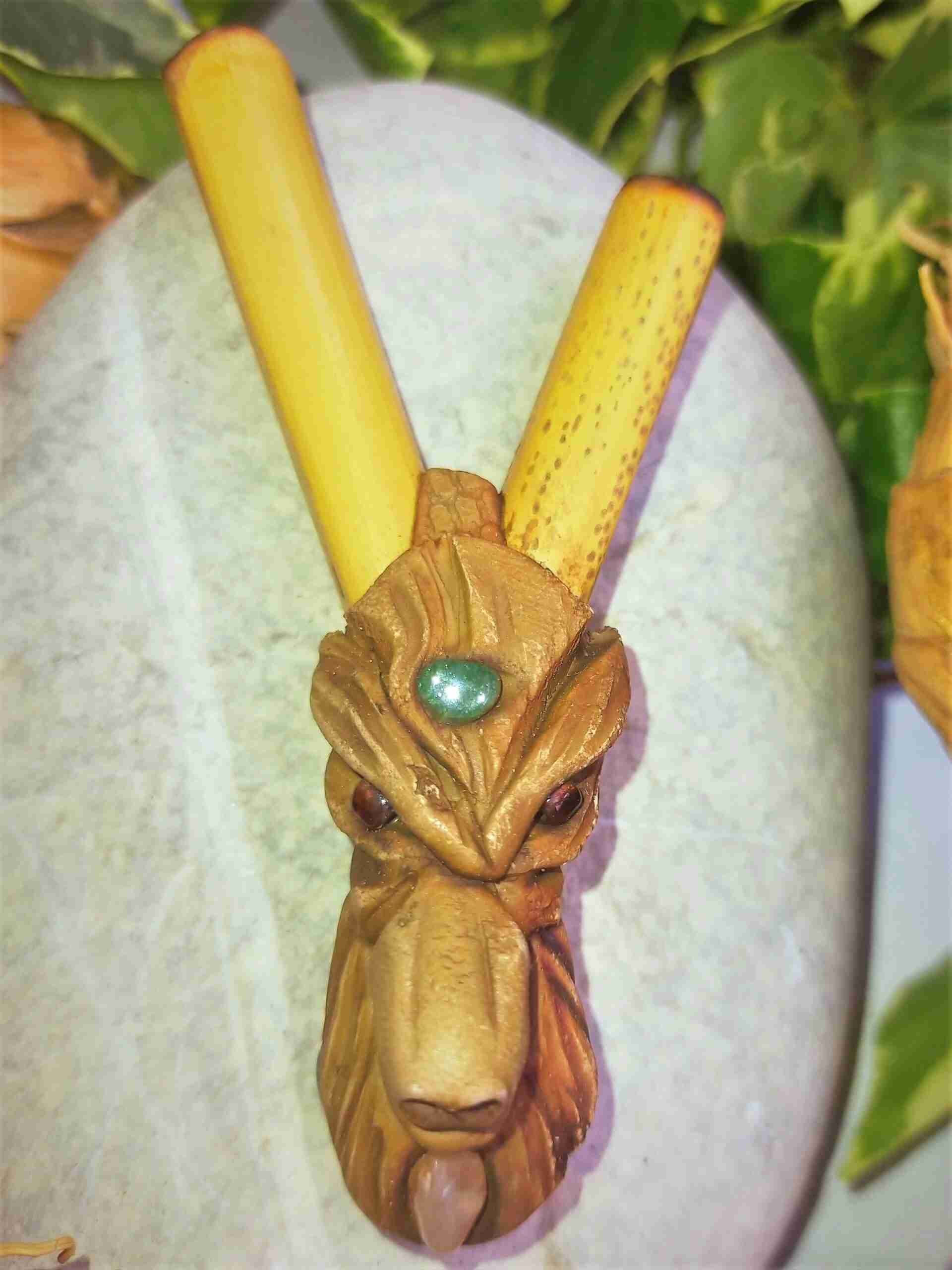 Kuripe de Bambú Tótem LOBO